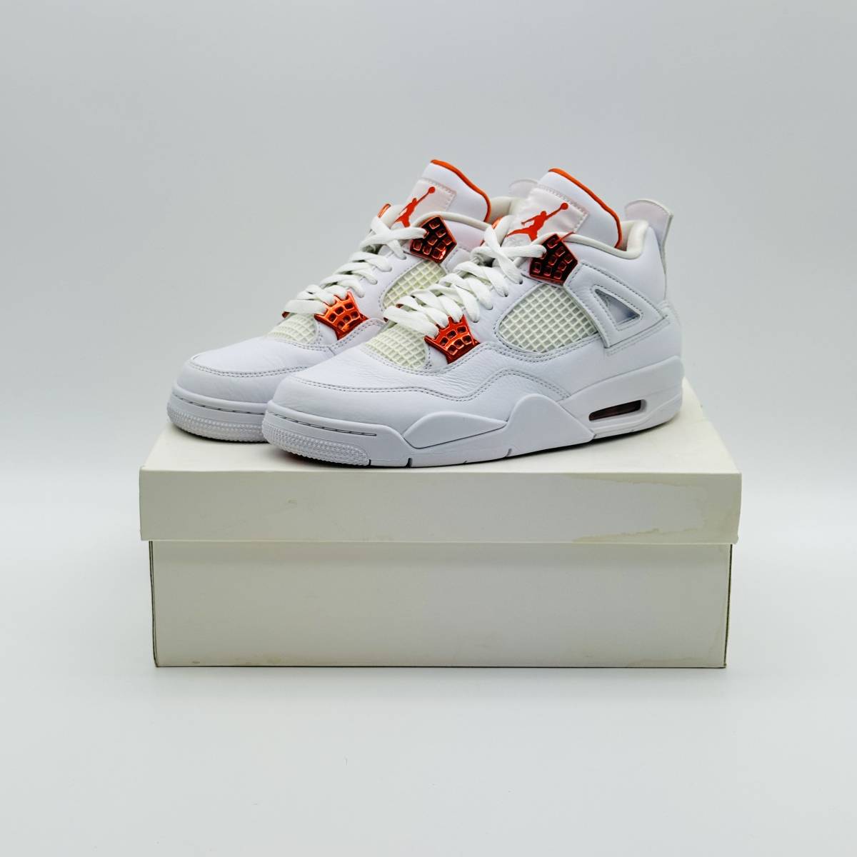 【新品未使用】 Nike Air Jordan 4 Retro White CT8527-118 ナイキ エアジョーダン4 レトロ オレンジメタリック