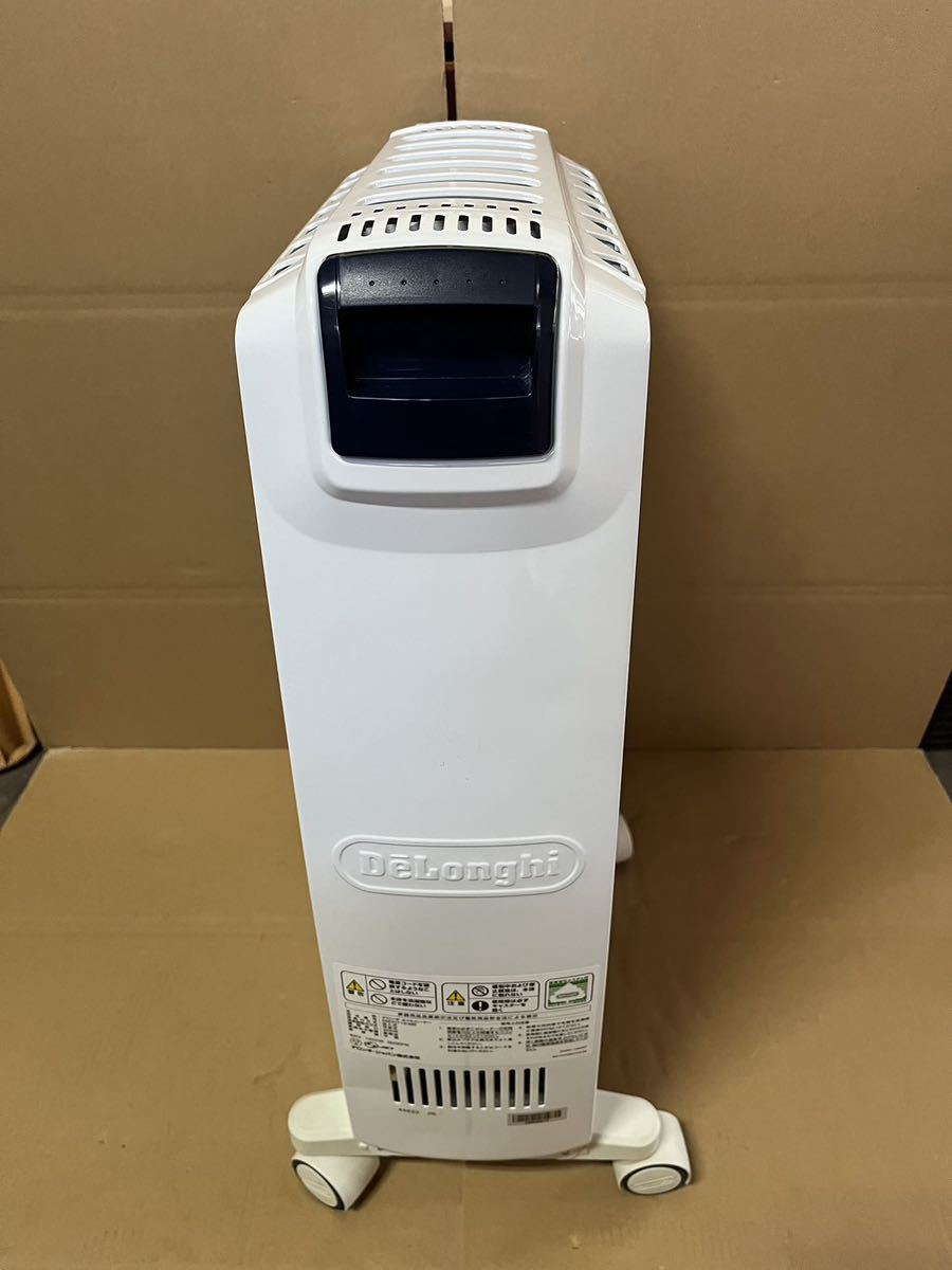 DeLonghi デロンギオイルヒーター QSD0712-MB 中古動作品　発送サイズ160_画像2