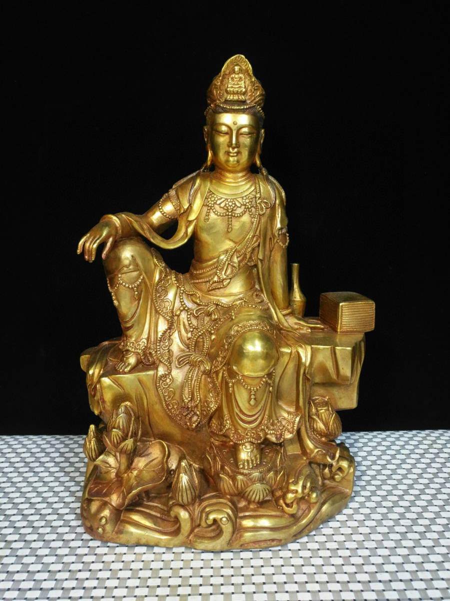 数々の賞を受賞 自在觀音像』置物 塗金 銅製 『館蔵珍品 賞物 中国古