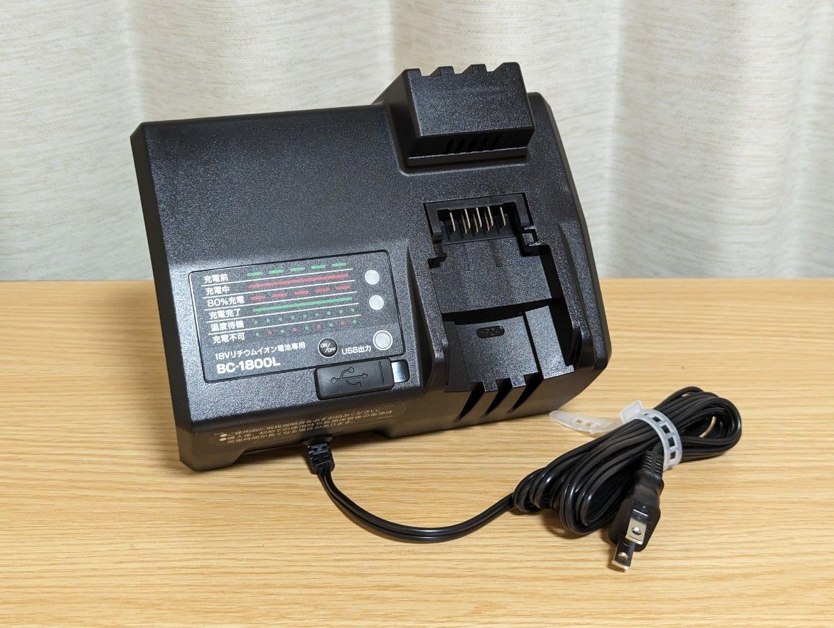 京セラ 充電器 BC-1800L 2個 + バッテリー B-1860LA 4個 セット 京セラ 充電器 BC-1800L 2個 + バッテリー B-1860LA 4個 セット