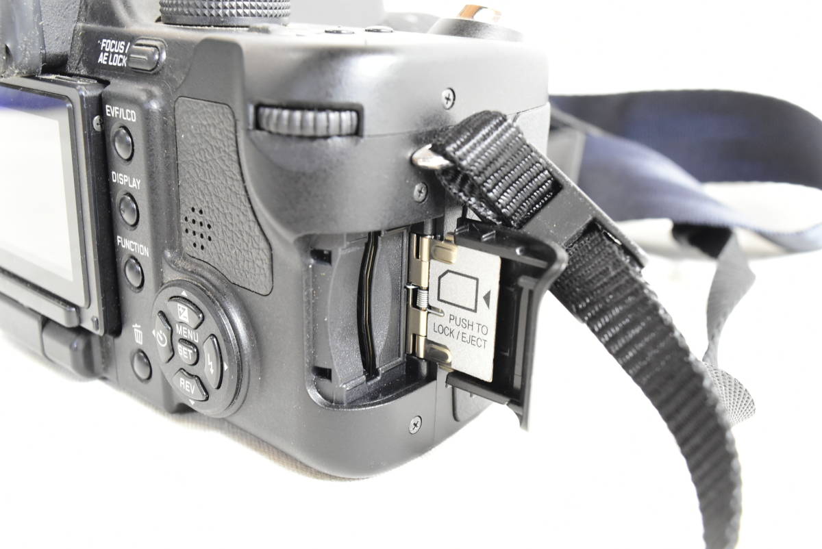 ジャンク品 LEICA ライカ V-LUX1 コンパクトデジタルカメラ 動作未確認