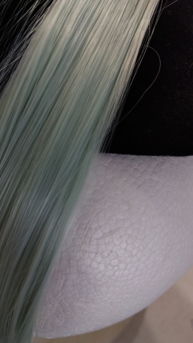 薄緑ライトグリーンのウィッグパーツ☆クリップつけ毛に、エクステに☆ホワイトグリーン☆ロングストレート毛束パステルグリーン