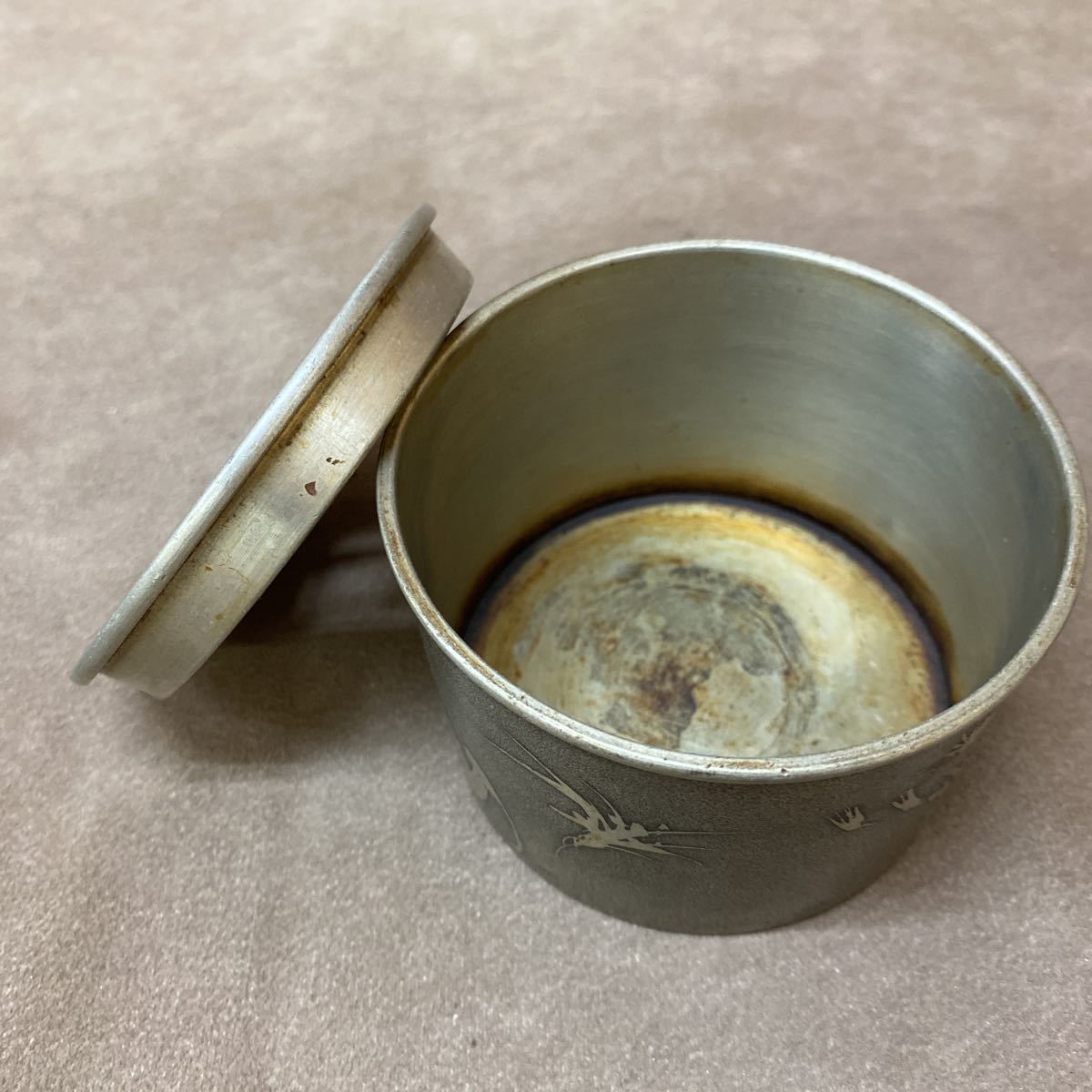 煎茶道具 錫製 林亭瑞製 茶こぼし 直径約8.8cm 重量約300g 錫器 茶器 建水 金属工芸 時代物 骨董 古美術 古い_画像9