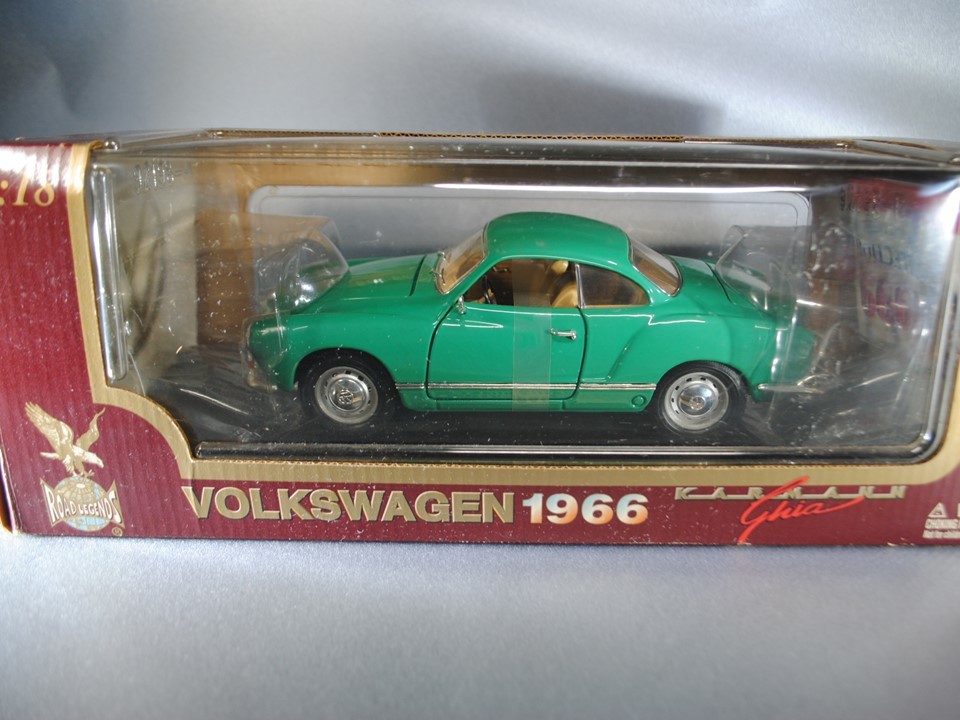 ◇ 1/18 VW ワーゲン カルマンギア(1966)ライトグリーン Road Legends ◇-