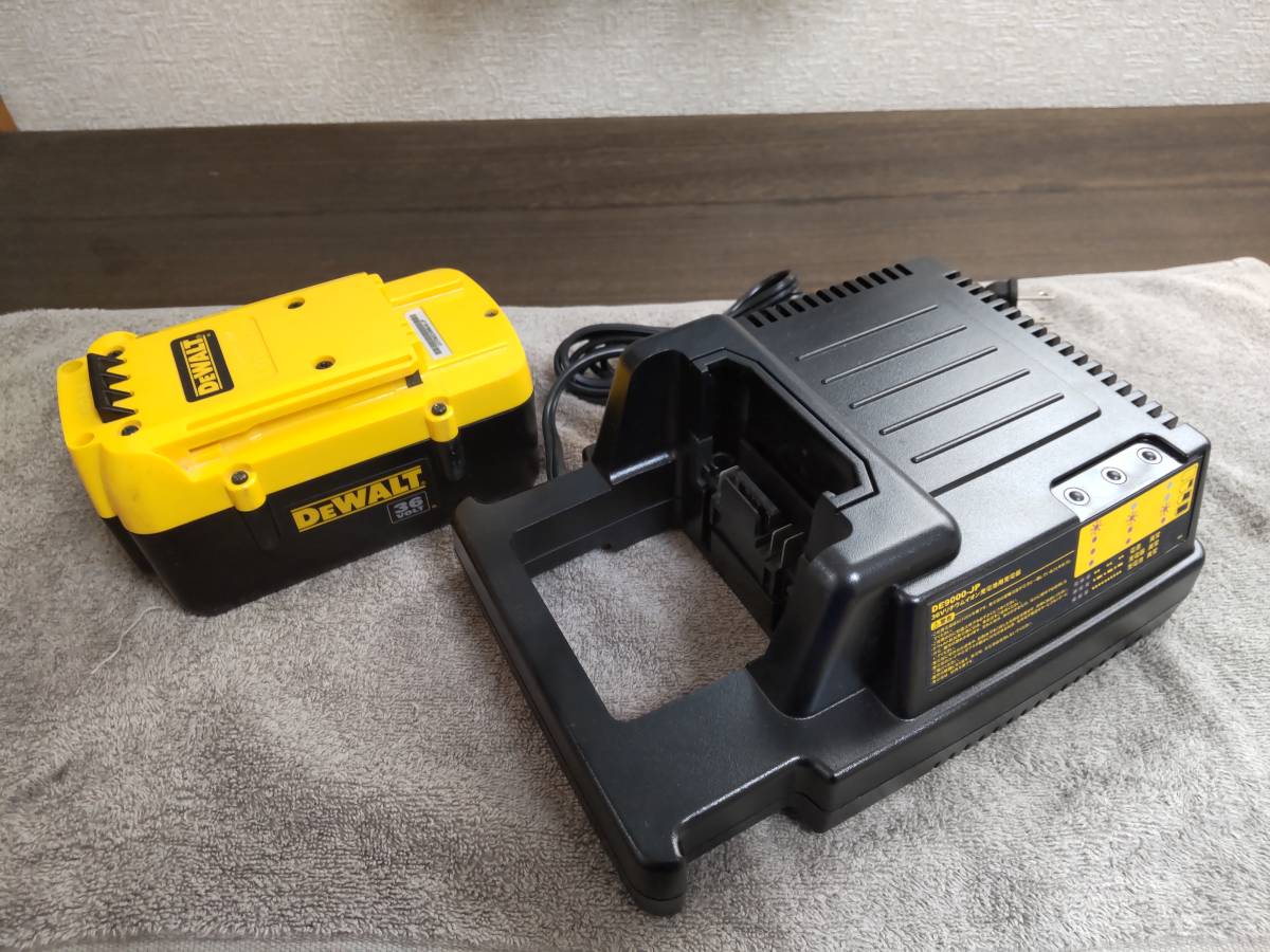 デウォルト 36v リチウムイオンバッテリー 充電器 DE9000-JP-