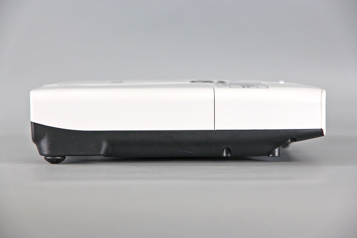 EPSON プロジェクター EB-1761W|ランプ時間:602h|2600ルーメン EPSON プロジェクター EB-1761W|ランプ時間:602h|2600ルーメン