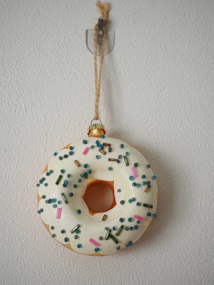 【Donuts】ホワイトチョコリング ドーナツ　ガラス クリスマス オーナメント Glass Holiday Ornament_画像1