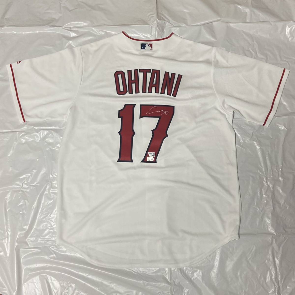 正規品 エンゼルス 大谷翔平 直筆サイン レプリカユニフォーム レッド Majestic製 MLB Fantatics ホログラム_画像2