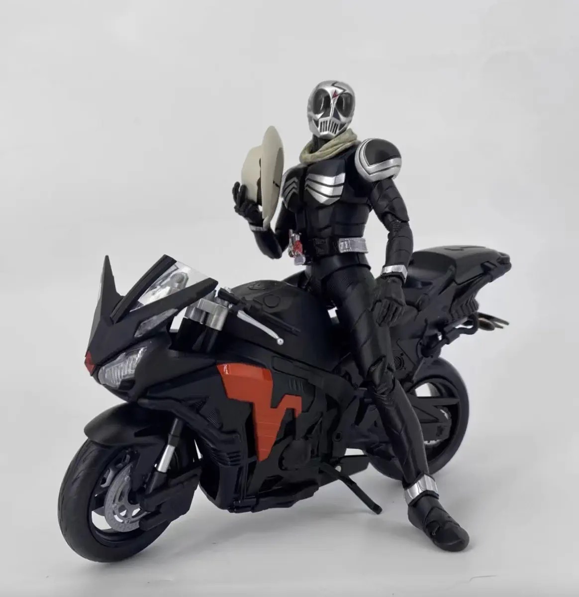 【大通模型】S.H.Figuarts 3Z-21 仮面ライダー スカルボイルダーバイク モーターサイクル アクションフィギュア 可動_画像3