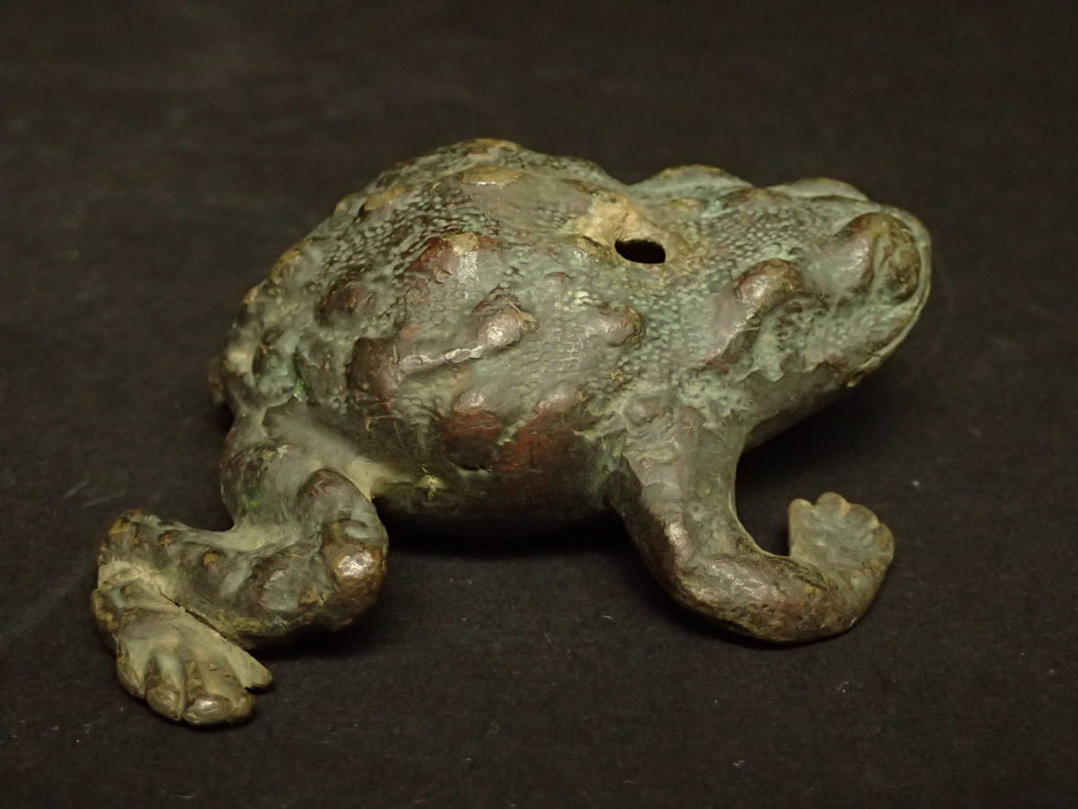BV-367 時代 古銅 銅製 蛙 水滴 書道 書家 文鎮 置物 装飾品 骨董 8.0cmX7.0cm 3.0cmの画像4