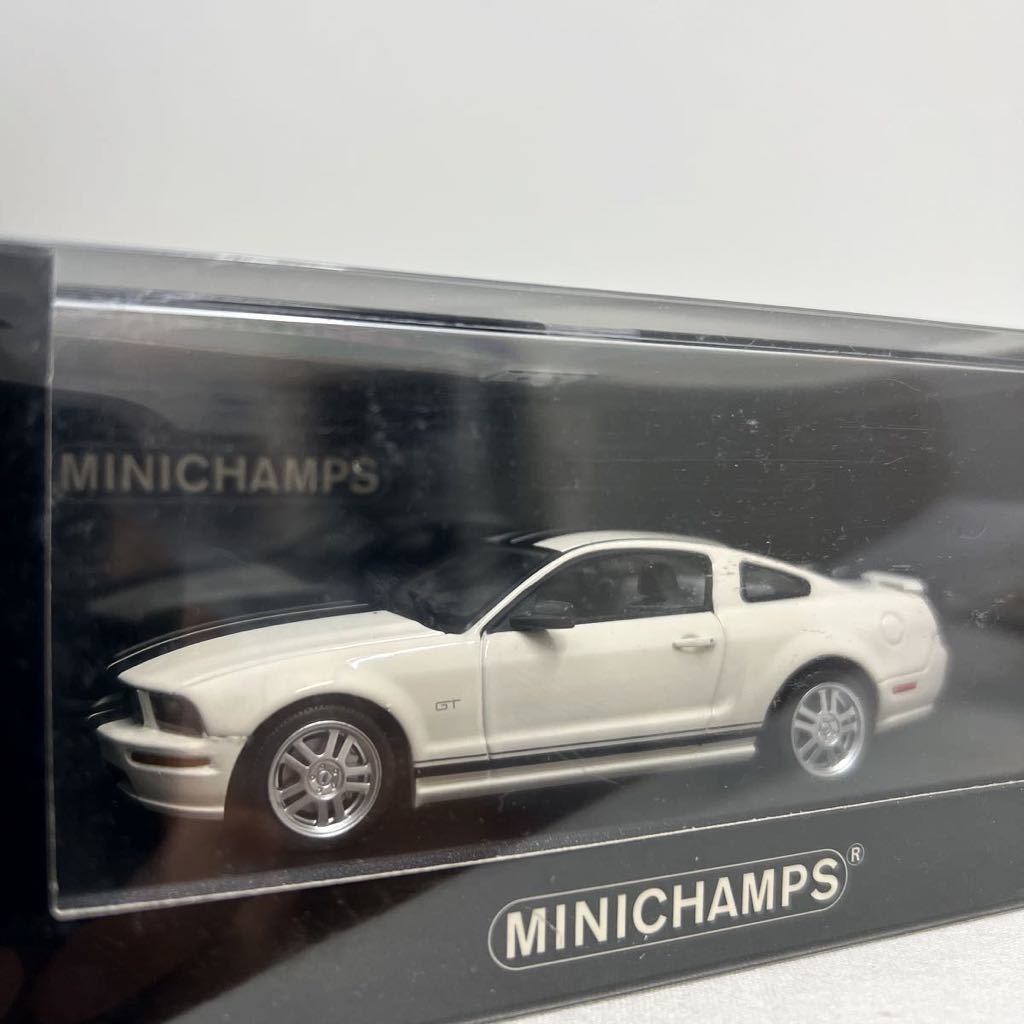 MINICHAMPS 1/43 FORD MUSTANG GT 2005年 White ミニチャンプス MINICHAMPS 1/43 FORD MUSTANG GT 2005年 White ミニチャンプス