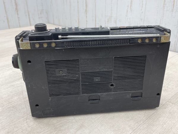 昭和レトロ 日立 BCLラジカセ TRK-5160 パディスコ GF-6 昭和レトロ 日立 BCLラジカセ TRK-5160 パディスコ GF-6