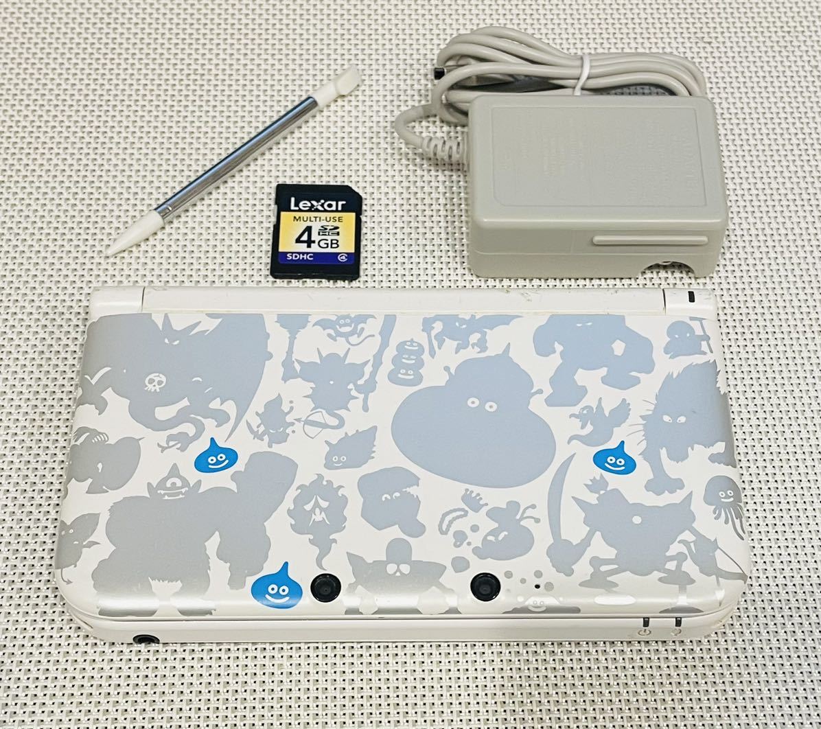 ニンテンドー3DSLLドラゴンクエストモンスターズ2 イルとルカの不思議なふしぎな鍵 本体　動作品送料無料　任天堂 Nintendo 3DS