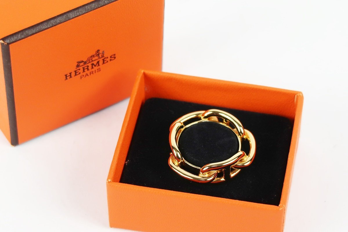 超美品 HERMES エルメス シェーヌダンクル スカーフリング 超美品 HERMES エルメス シェーヌダンクル スカーフリング