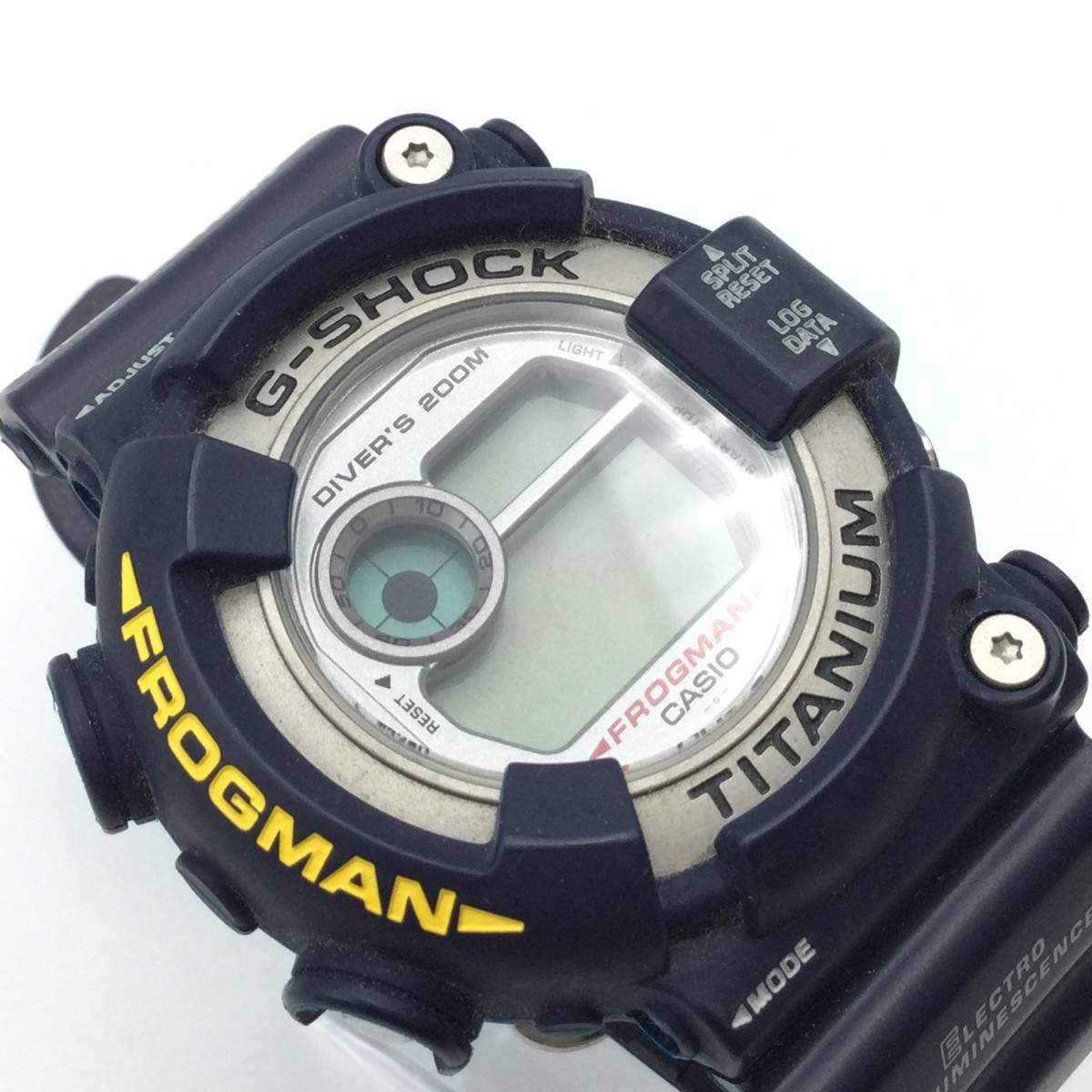 K44◎【QZ/不動】CASIO カシオ G-SHOCK Gショック FROGMAN フロッグマン DW-8200 メンズ腕時計 クオーツ デジタル チタン 現状品 ◎_画像4