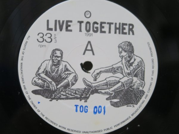 LP★V.A.(T-Dynamix,Community Charge etc) / Live Together Vol. 1 (UK Reggae,Soul/90年/自主盤)_画像3