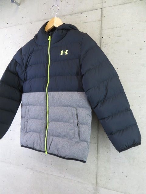 6101s16◆美品です◆キッズサイズ◆UNDER ARMOUR アンダーアーマー フーディ 中綿ダウンジャケット YLG/ジャージ/パーカー/ブルゾン/子供服_画像2