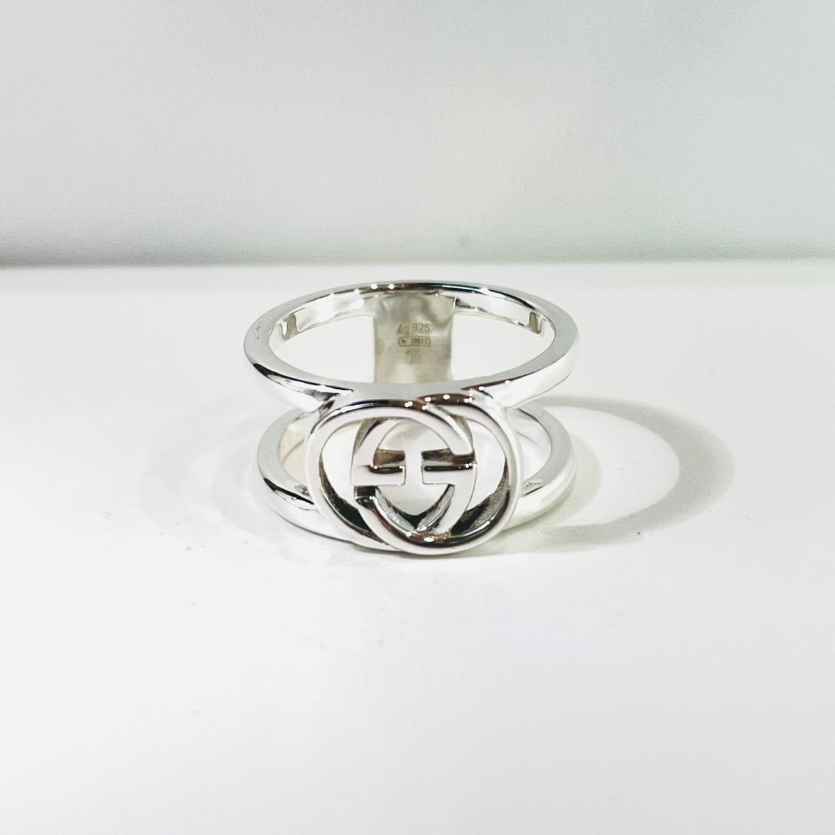 GUCCI インターロッキングG ワイド ワイヤーリング#11 10号|PayPayフリマ