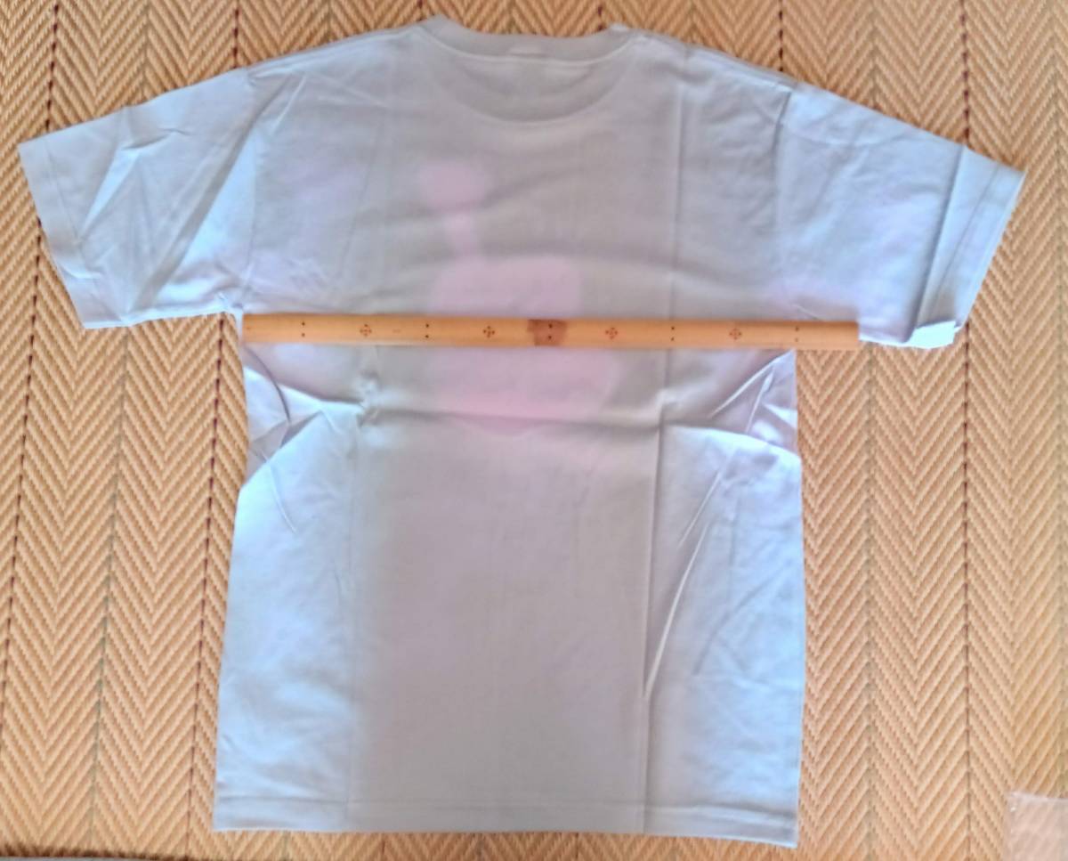 福山雅治 福山 大感謝祭 2001年　 半袖Tシャツ　横幅約４５ｃｍ　長さ約65.2ｃｍ　未使用　珍品難あり　ギターの模様が写っています_画像6
