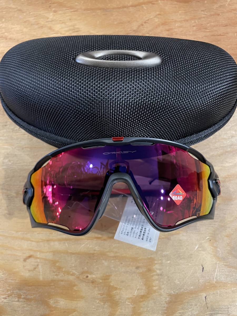 送料無料 / OAKLEY / オークリー / Jawbreaker /OO9290　/ブラックレッド