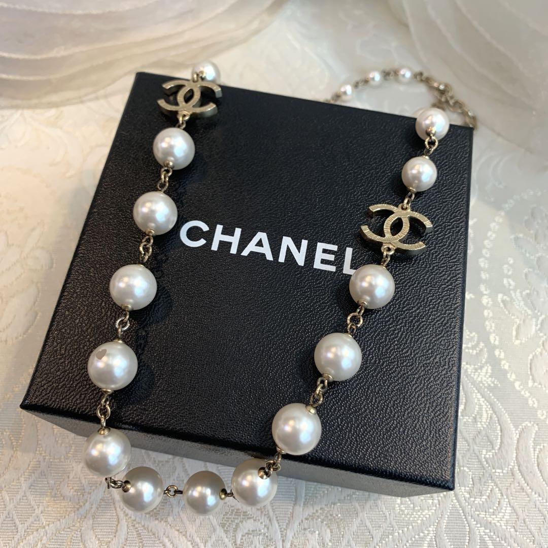 美品 CHANEL フェイクパール ロングネックレス ココマーク A18 A