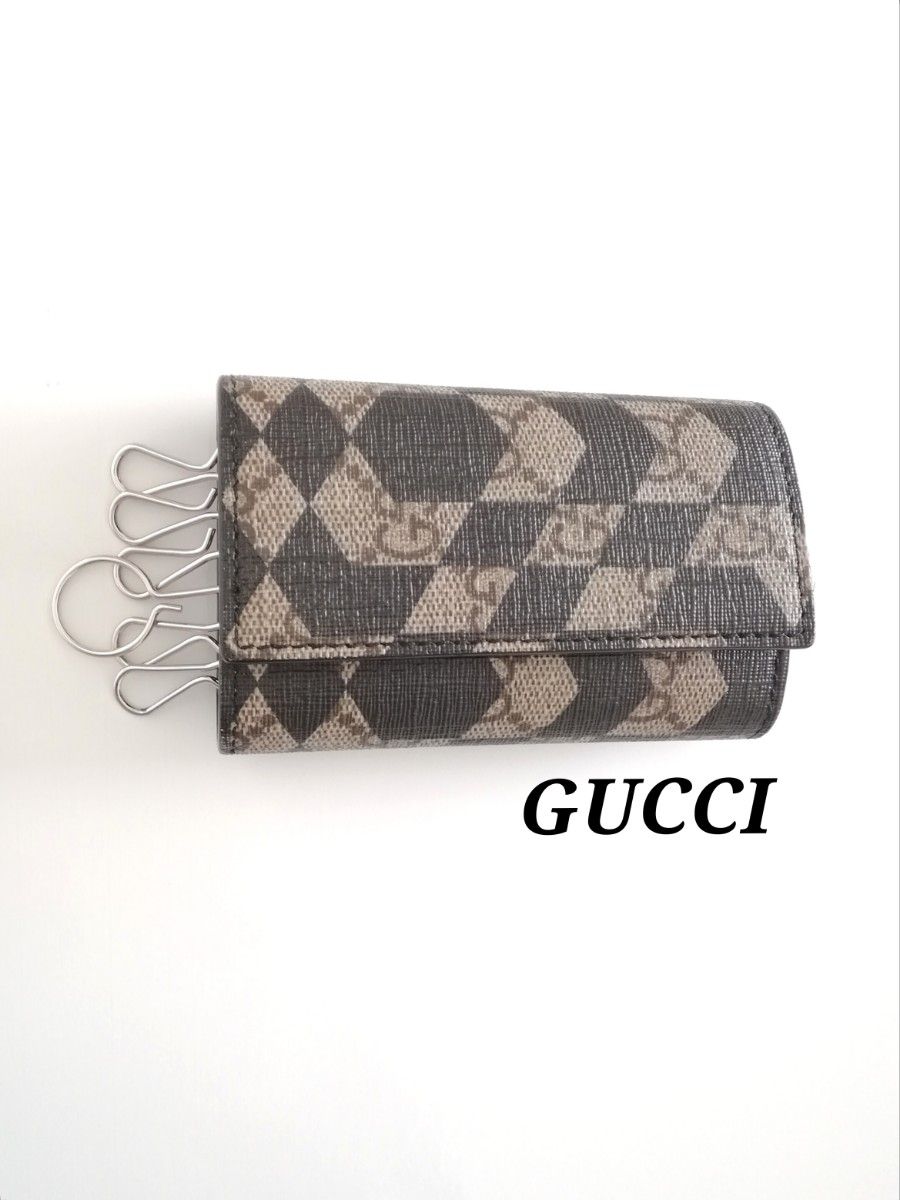 GUCCI　グッチ　GGスプリーム　6連キーケース　リング付き