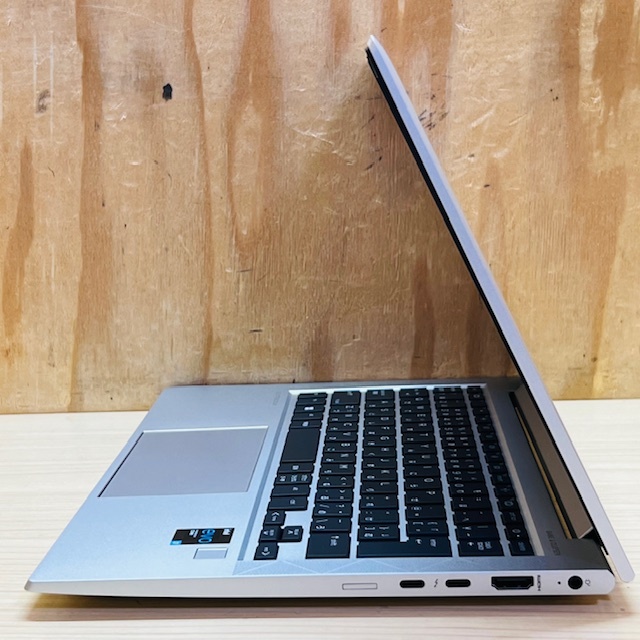 HP EliteBook 830 G8◆Intel EVO Core i7-1165G7◆メモリ16GB◆NVMe SSD512GB◆FHD◆D2D◆Iris Xe Graphics_画像4