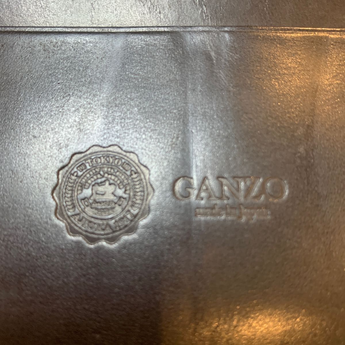 GANZO ガンゾ GUD2ファスナー小銭入付き 二つ折り財布 ブラック系