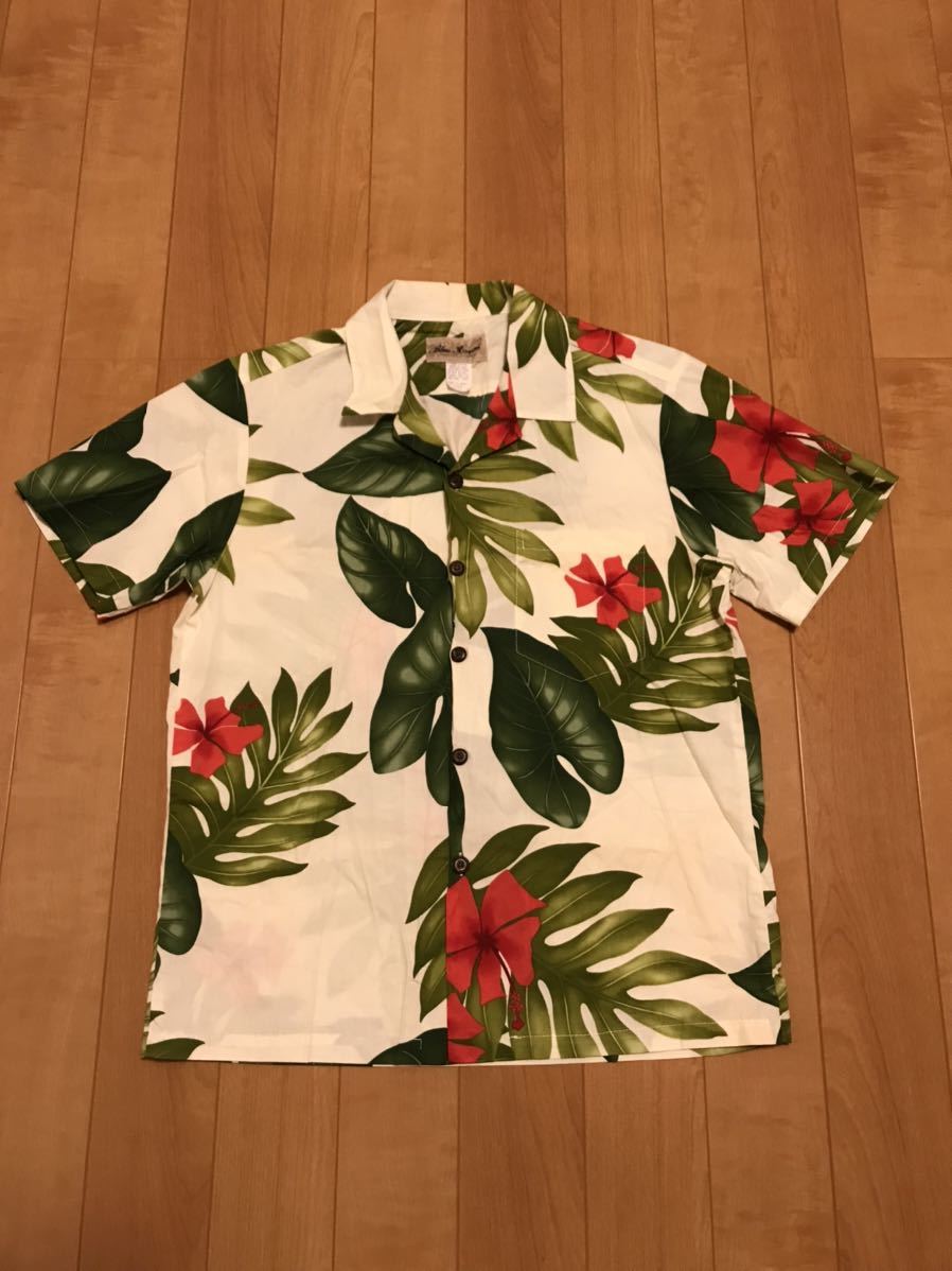 着用極少な目.美品☆HAWAII.USA製／Blue Hawaii・HAWAIIAN ISLANDS サイズS大き目.日本M-L並　半袖アロハシャツ 全面透かし葉柄入&大判総柄_画像2