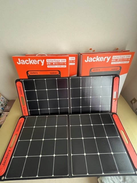 Jackeryポータブル電源PTB152とSolarsaga100　４セット_画像3