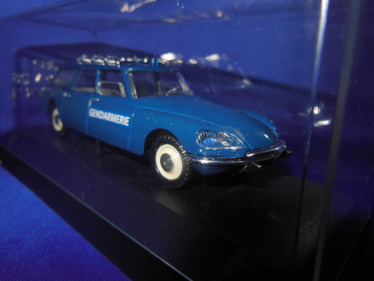 1/43　入手困難　VEREM　シトロエン　CITROEN　DS　CENDARMERIE　フランス製　MADE IN FRANCE　/プライド/布袋寅泰/今井美樹_画像4