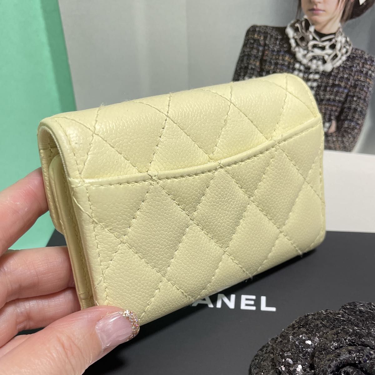 【CHANEL】可愛いレモンイエローの最新モデルキーケース☆人気のキャビアスキン