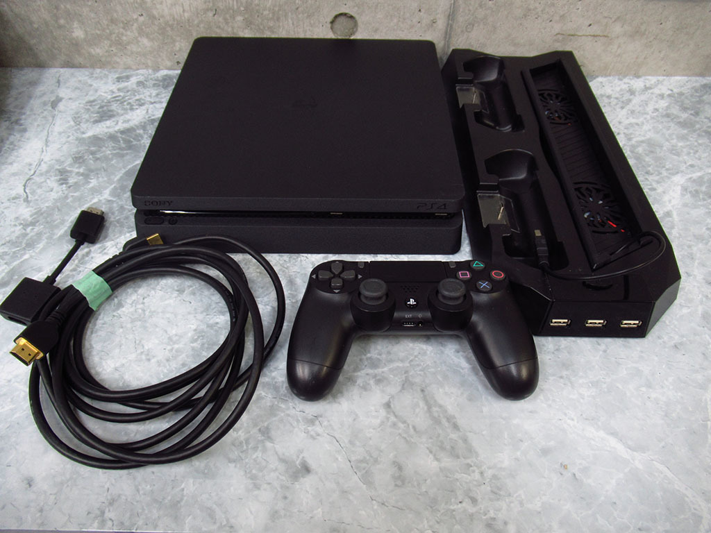 贅沢 PS4 PlayStation4 SONY CUH-2200A 管理5rc0913C203 500GB 本体