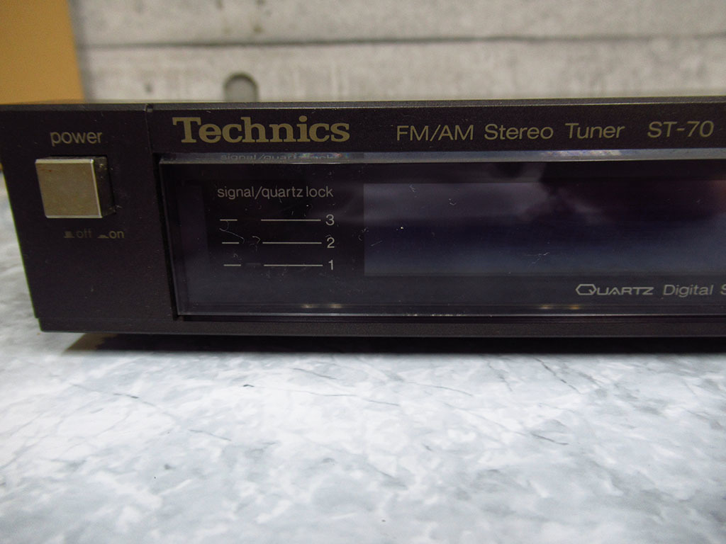 Technics  Technics  FM/AM тюнер ST-70  контрольный 5rc0928F203