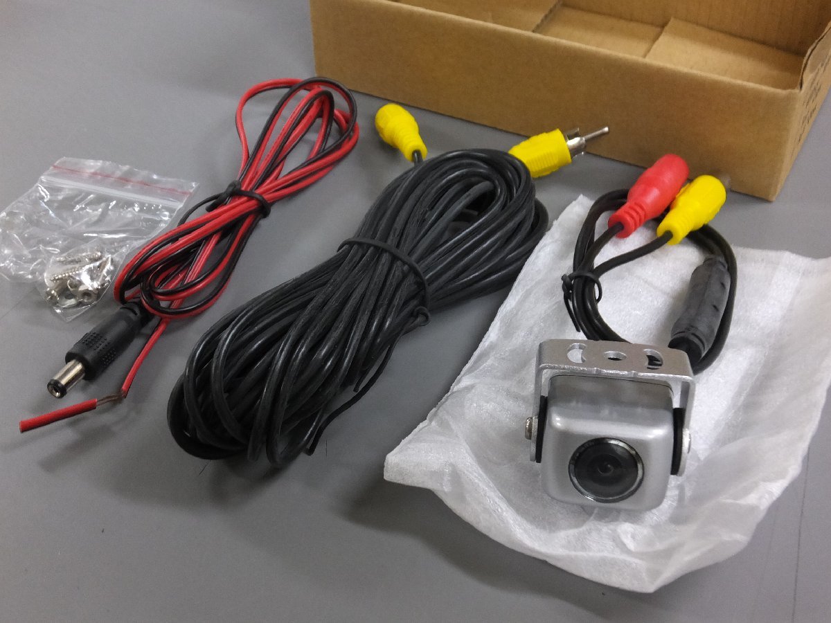 【未使用・長期在庫品】REAR VIEW CAMERA　リアビューカメラ　ケーブル付き　バックカメラ　シルバー_画像1