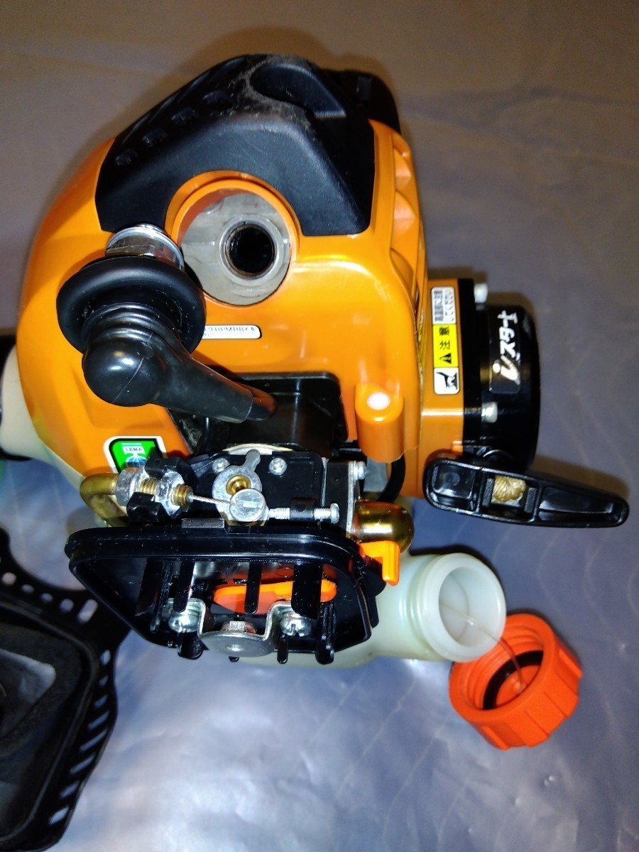 ☆ 共立刈払機/草刈機 ☆ kioritz SRE 2720 実動中古品 ☆ 共立刈払機/草刈機 ☆ kioritz SRE 2720 実動中古品