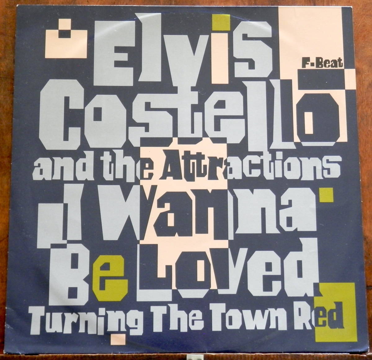 UK'84【"12】Elvis Costello / I Wanna Be Loved_画像1