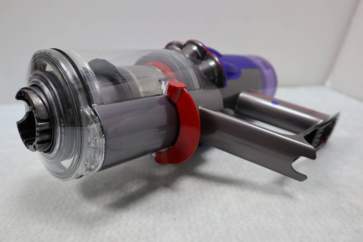 E4805 & 【動作品】Dyson ダイソン SV20 掃除機 本体のみ_画像4