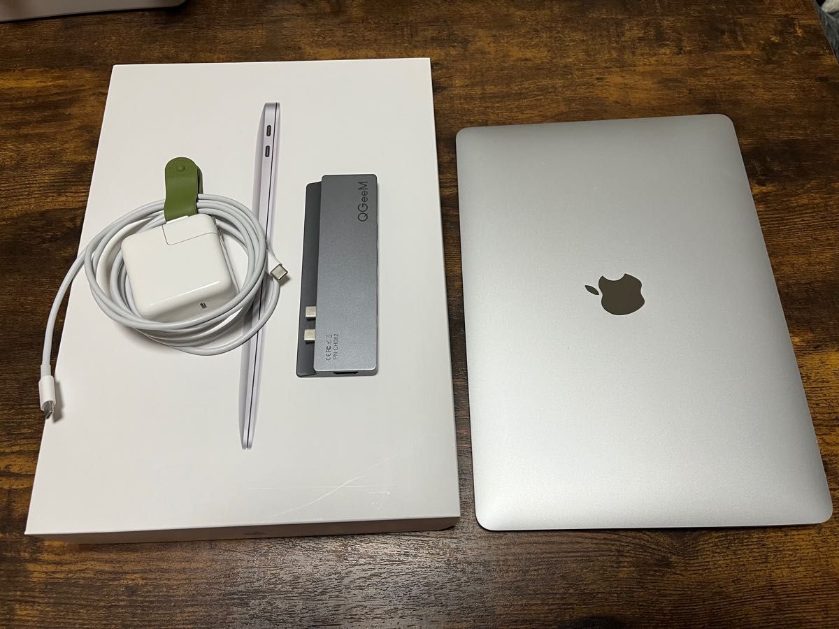 おまけ付き】2020 MacBook Air M1 8GB 256GB【即日発送】｜PayPayフリマ