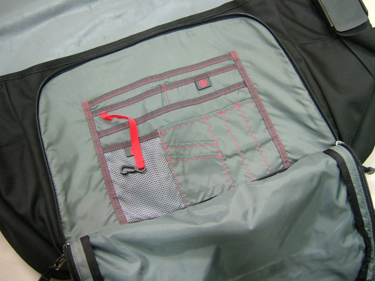 美品 正規品 ゴールドウィン取扱 THE NORTH FACEノースフェイス 美品 正規品 ゴールドウィン取扱 THE NORTH FACEノースフェイス