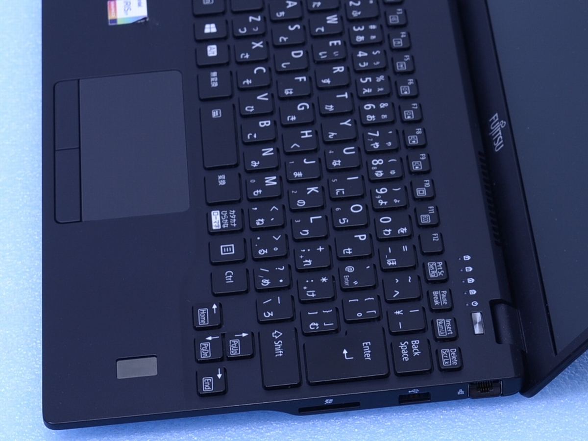 U9311/F メモリ 16G Core i5-1145G7 WiFi6 USB4 Win10/Win11 富士通