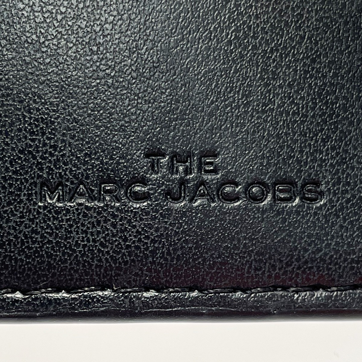 ☆☆ MARC JACOBS マークジェイコブス 3つ折り財布 M0015413 グリーン レディース ゴールド金具 目立った傷や汚れなし_画像6