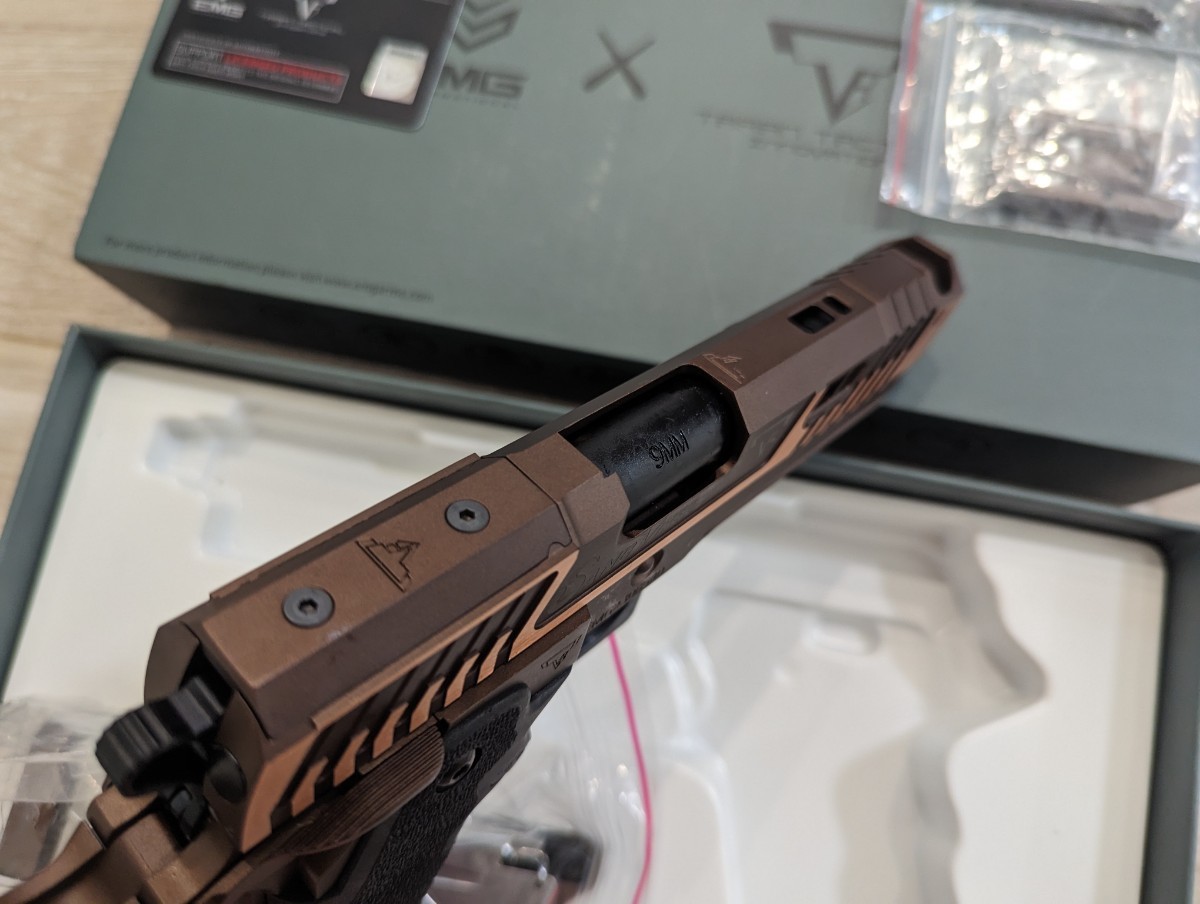 EMG AW TTI Sand Viper TTI 正式ライセンス ガスブロ GBB ジョンウィック4 ハイキャパ we_画像5