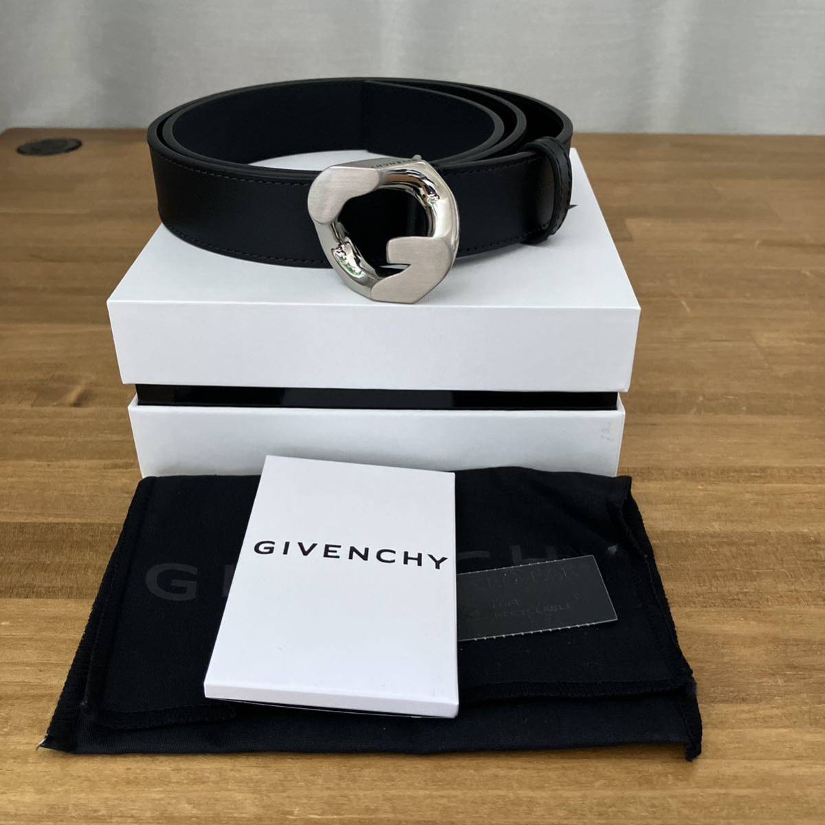 最初の GIVENCHY メンズ ベルト 男性用 - www.baenamora.com