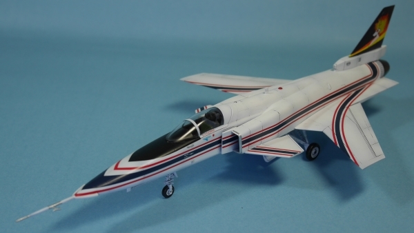 SALE★エリア88★ 1/72 ハセガワ Ｘ-29前進翼実験機 完成品_画像1