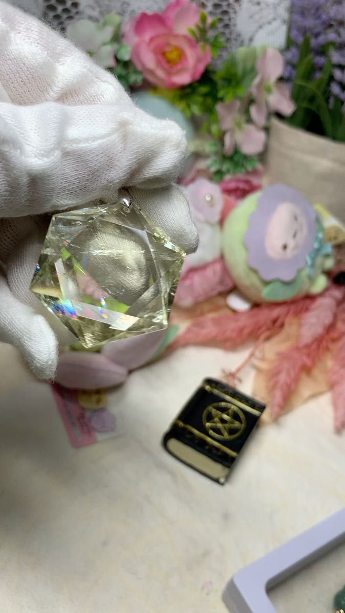 高品質 開運　金運パワー六芒星（ろくぼうせい）黄色い水晶　天然水晶　ペンダント/ネックレスなし30mmぐらい