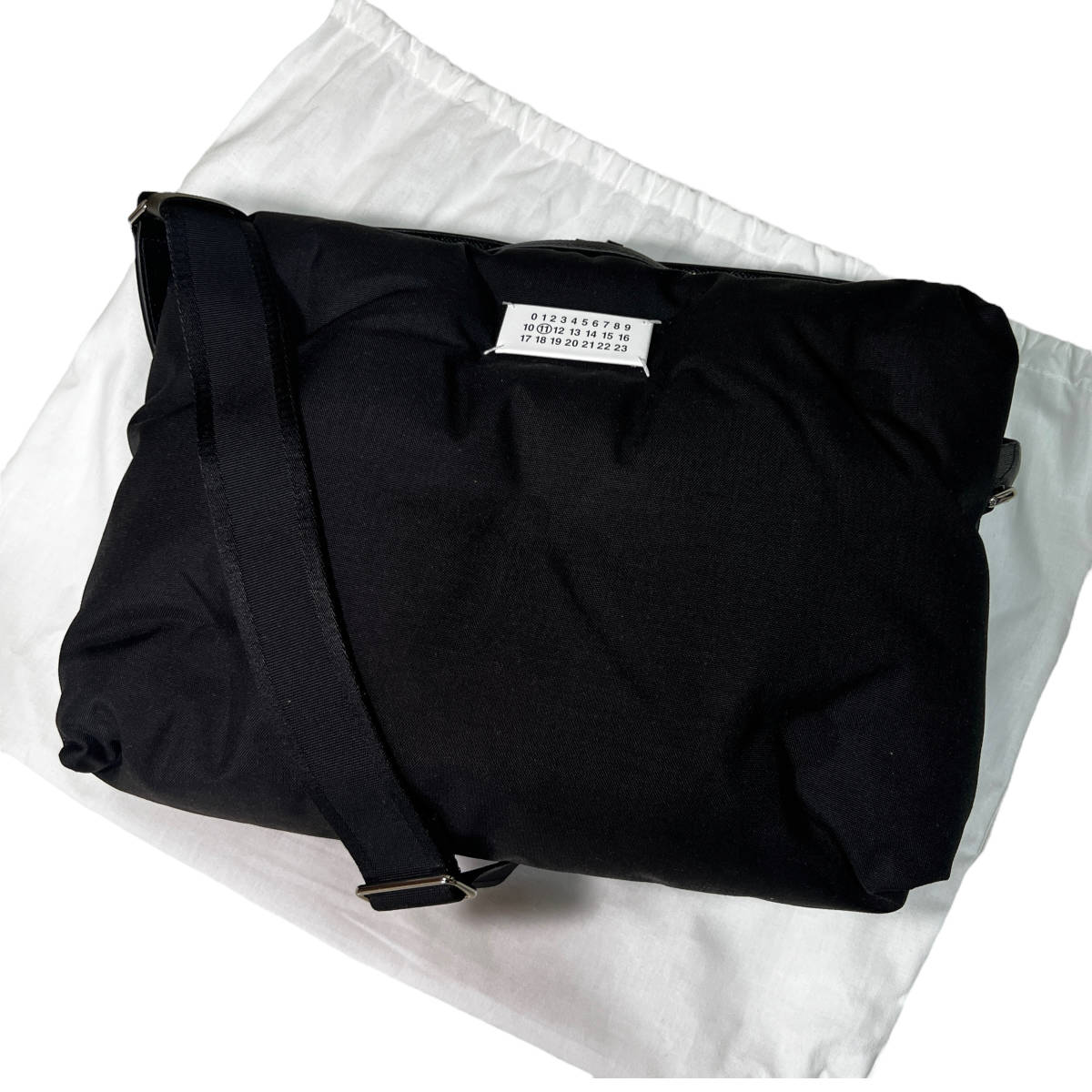 Maison Margiela メゾンマルジェラ グラム スラム スポーツ Maison Margiela メゾンマルジェラ グラム スラム スポーツ