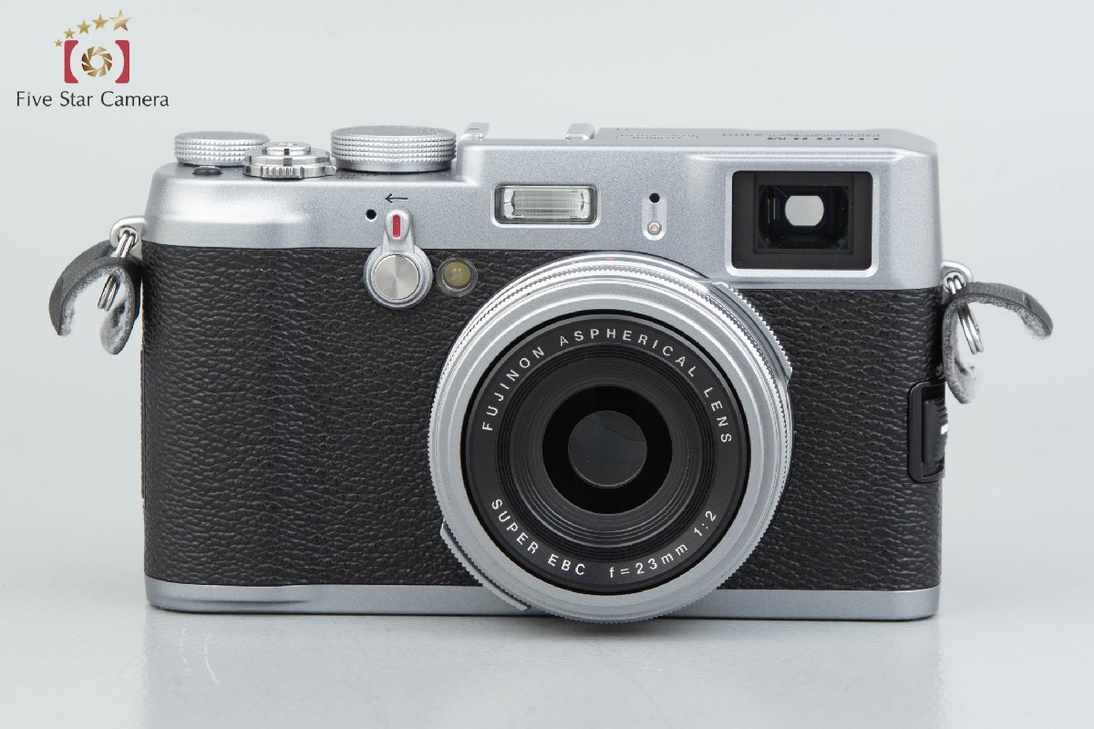 【中古】FUJIFILM 富士フイルム FINEPIX X100 シルバー コンパクトデジタルカメラ_画像4