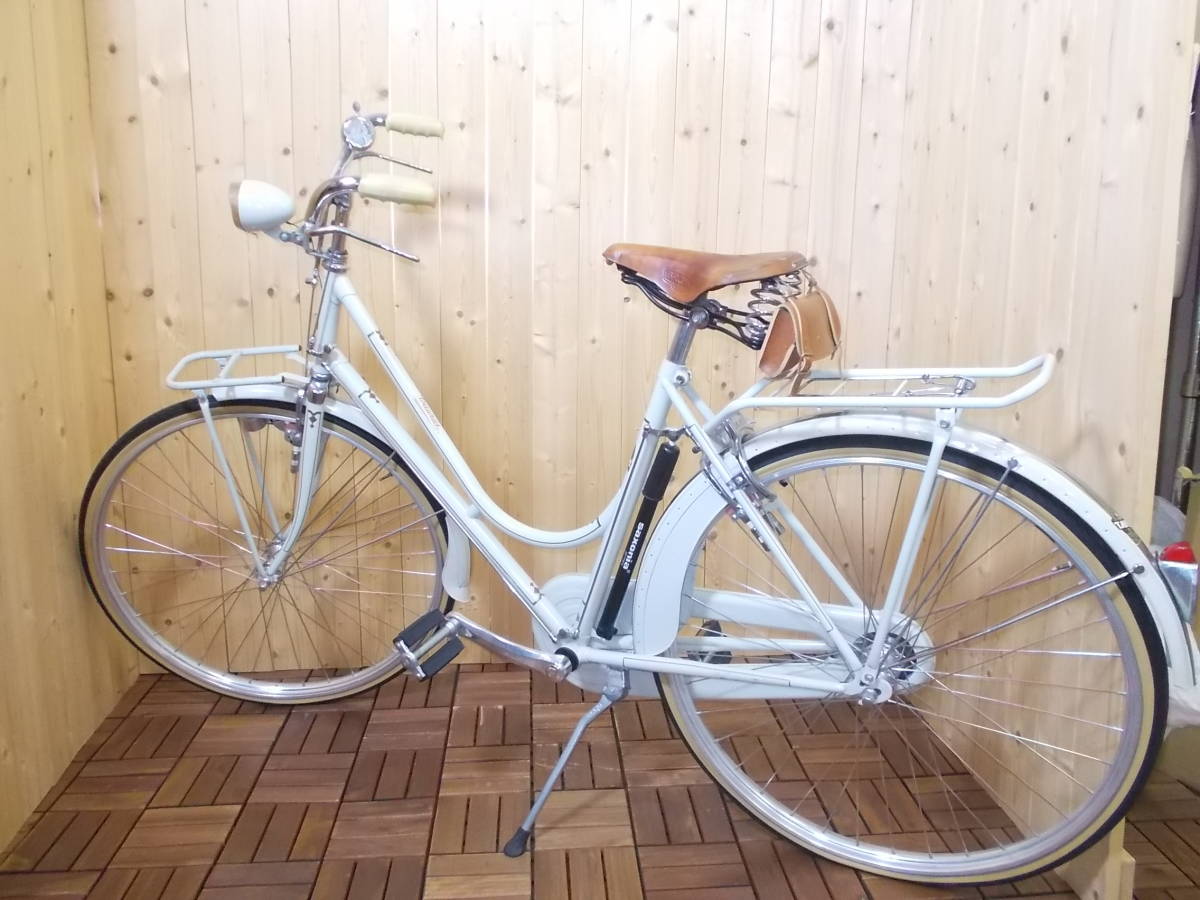 イタリア製 TAURUS 自転車 アイボリー色 タウルス 自転車 26×13/8 サドルBrooks 比較的綺麗の画像1