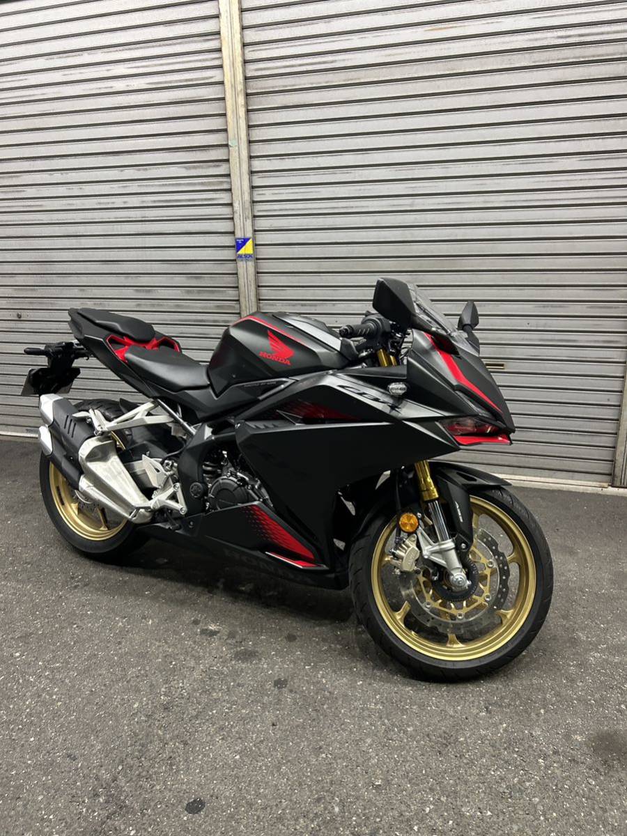 1円スタート売切！ローン可能！CBR250RR クイックシフター R4年式の画像2